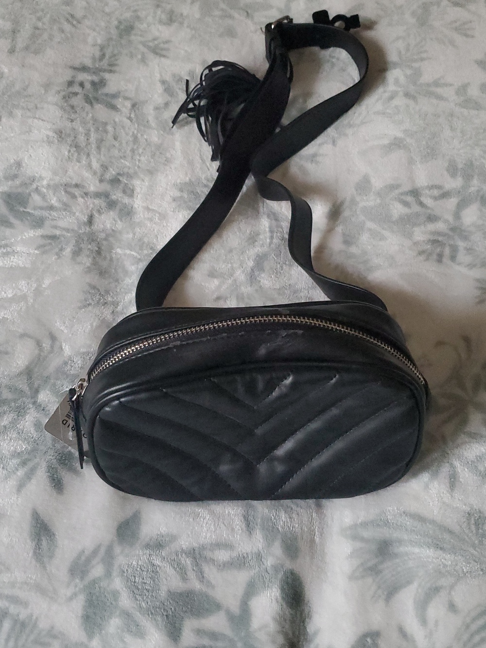 As-is *NWT* Torrid's Quilted Black Leather Belt Bag